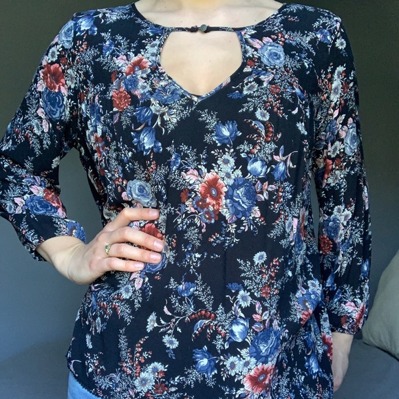 American Eagle Blouse - Picture 1 of 3